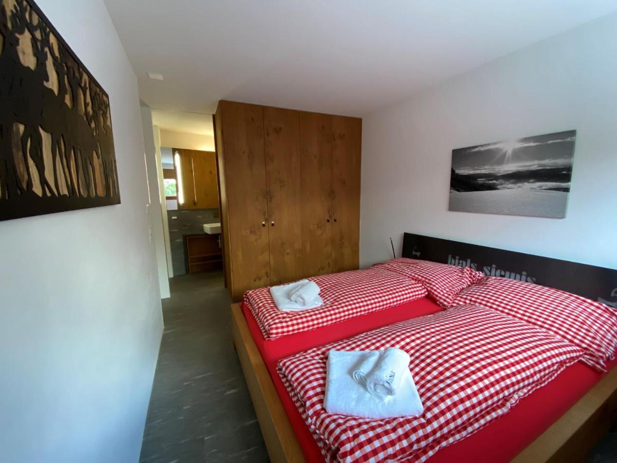 Casa Admisa, Spektakulaere Aussicht, Ski In And Out, Hochwertige Einrichtung, Valserstein Und Eiche 弗利姆斯 外观 照片