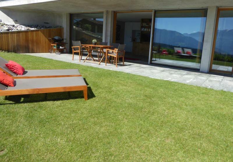 Casa Admisa, Spektakulaere Aussicht, Ski In And Out, Hochwertige Einrichtung, Valserstein Und Eiche 弗利姆斯 外观 照片